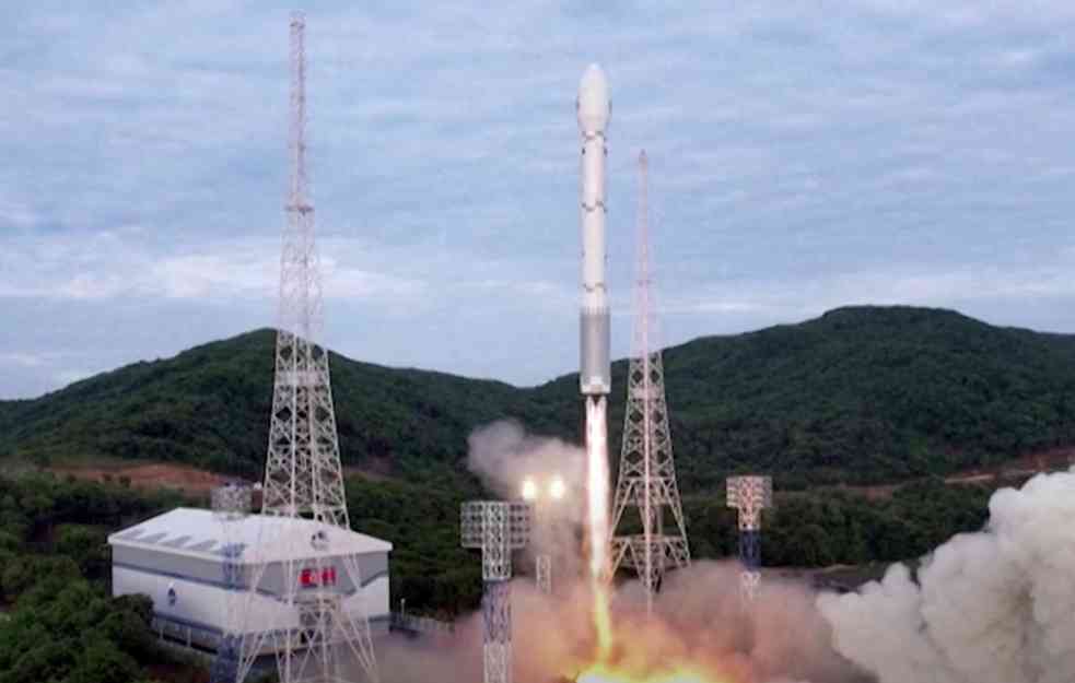 Severna Koreja ponovo će pokušati da lansira svoj špijunski satelit u oktobru
