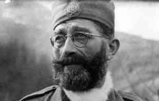 Kako je austrougarski kaplar postao predmet obožavanja, a najodlikovaniji srpski general izdajnik i saradnik okupatora?!?