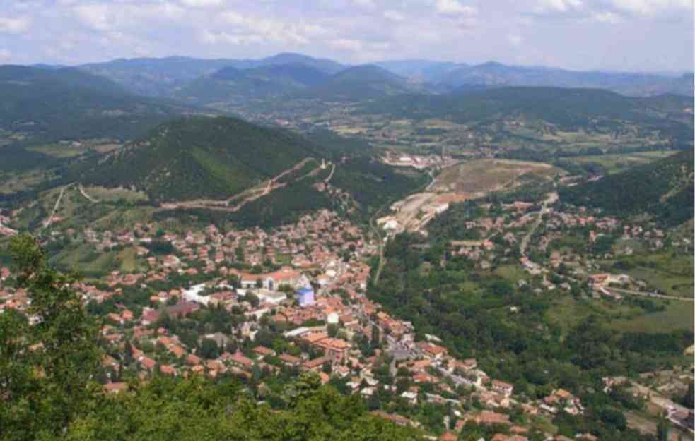 U zgradi pošte u Zvečanima eksplodirala bomba: U objektu bila još jedna neaktivirana bomba