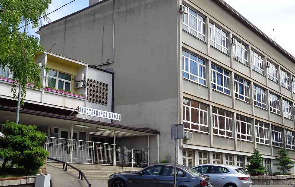 Oglasila se direktorka Zubotehničke škole o napadu na učenike u Veneciji