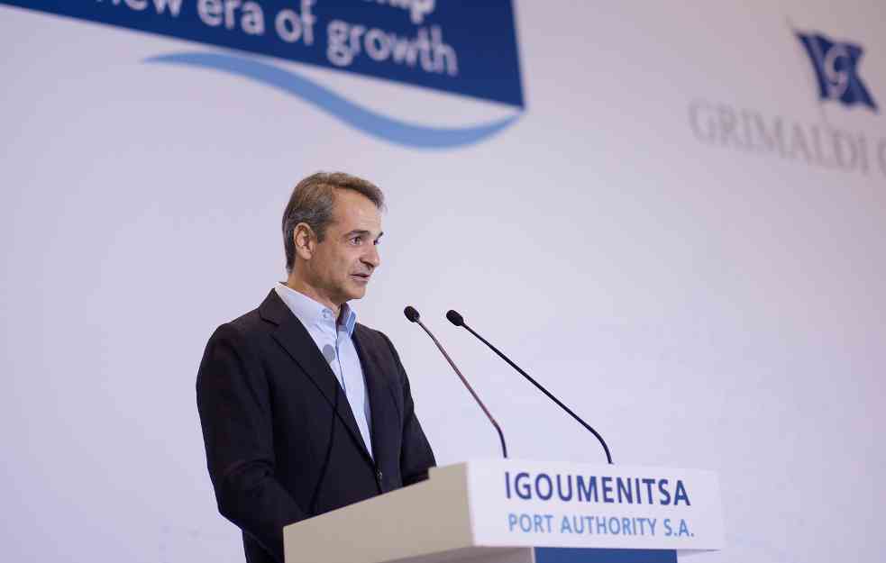 IMA NEKA TAJNA VEZA: Ursula  i Micotakis