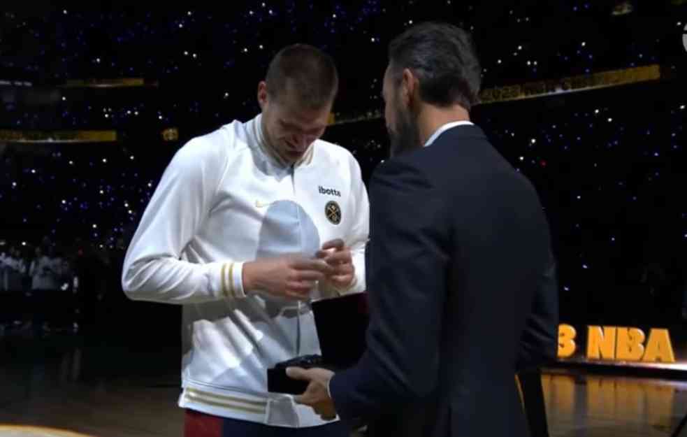 POČELA NOVA NBA SEZONA: Nikola Jokić dobio NBA PRSTEN, pa tripl-dablom uništio Lebrona i Lejkerse! (VIDEO)