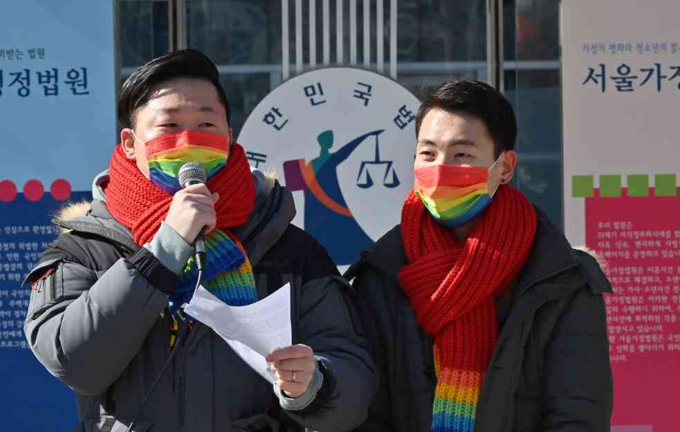 LGBTQ zajednica u šoku: Južnokorejski sud zabranio istopolne seksualne odnose u vojsci