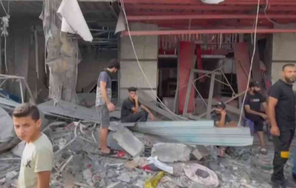 MASAKR U IZRAELU: Od početka bombardovanja Gaze stradalo više od 8.000 ljudi (FOTO)