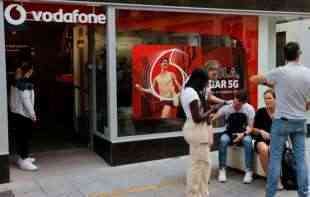 <span style='color:red;'><b>Vodafon</b></span> prodaje deo svog španskog sektora Zegoni za 5,3 milijarde dolara