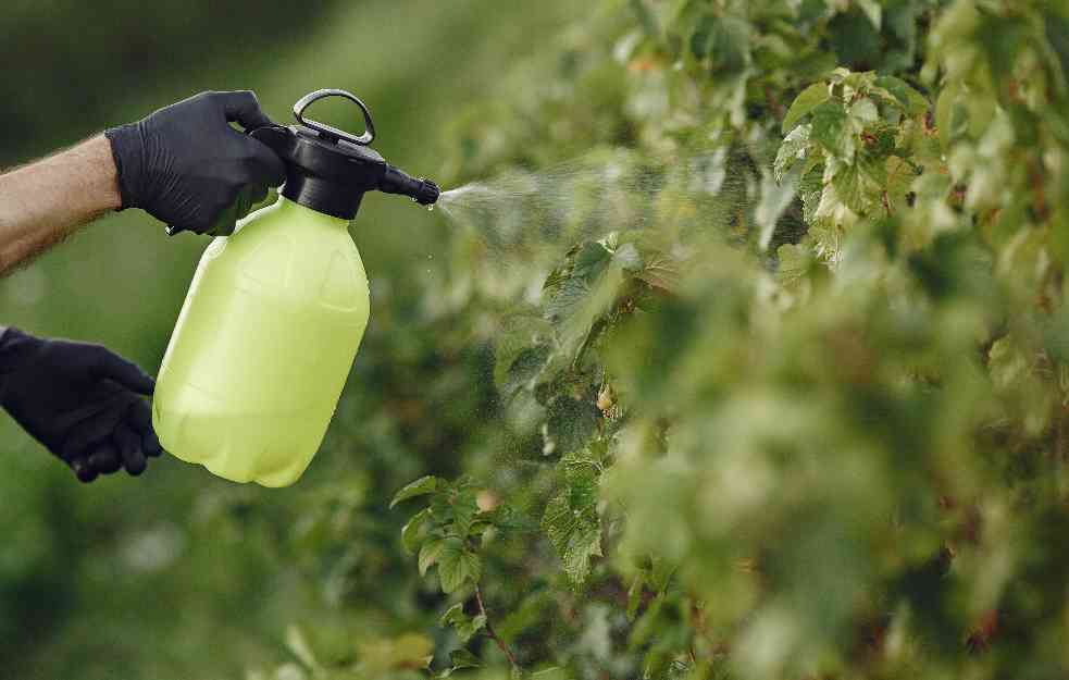 Odbačen plan za pesticide: Name smanjivanja njihove upotrebe