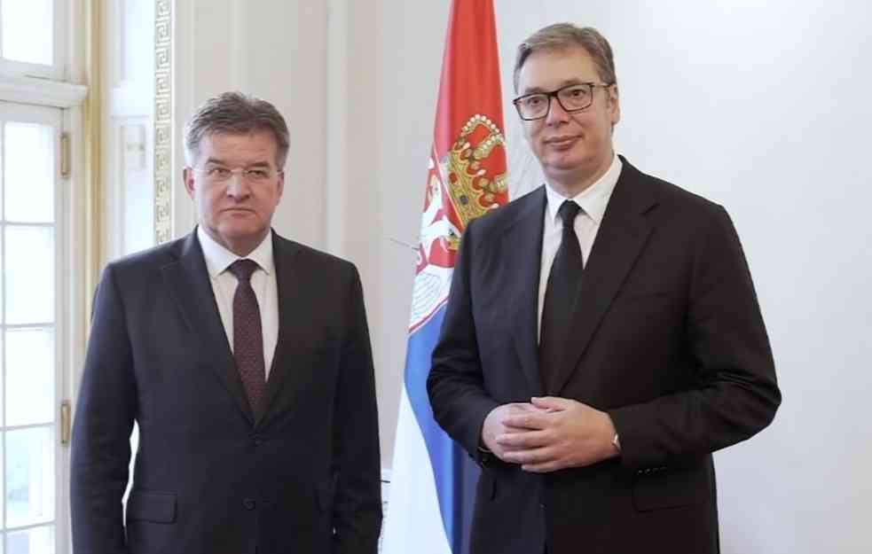 VUČIĆ RAZGOVARAO S LAJČAKOM: Srbija uvek spremna na dijalog, neophodno da Priština formira ZSO