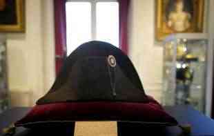 CENA PRAVA SITNICA: Napoleonova kapa na aukciji, cena između 600.000 i 800.000 evra
