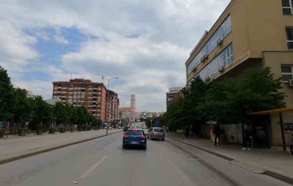 EGZODUS ALBANACA IZ LAŽNE DRŽAVE: Viznu liberalizaciju za odlazak sa Kosova i Metohije čeka 70.000 radnika
