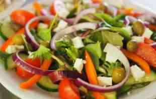 ŽENA NARUČILA SALATU U RESTORANU, A ONDA JE USLEDIO ŠOK: U salati je pronašla LJUDSKI PRST
