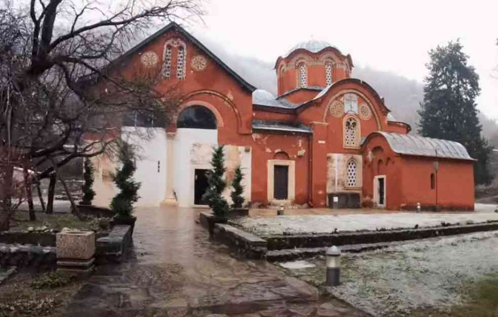 SKANDALOZNO PREKRAJANJE ISTORIJE! Evo kakve lekcije uče albanska deca: U vreme Nemanjića SPC je uzurpirala 
