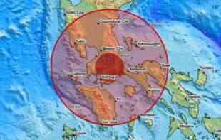 SNAŽAN ZEMLJOTRES JAČINE 5 RIHTERA POGODIO FILIPINE: Gra<span style='color:red;'><b>đani</b></span> istrčali na ulice 