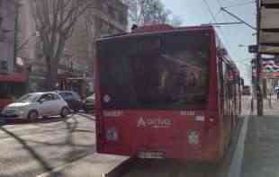 DODIRIVAO MALOLETNIKA U AUTOBUSU, završio u Lazi