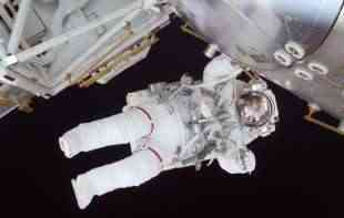 Astronauti NASA krenuli ka Zemlji nakon 9 meseci boravka u Međunarodnoj <span style='color:red;'><b>svemir</b></span>skoj stanici