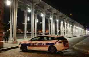 Francuska policija uhapsila petoro <span style='color:red;'><b>terorista</b></span>: Prevezeni u Pariz