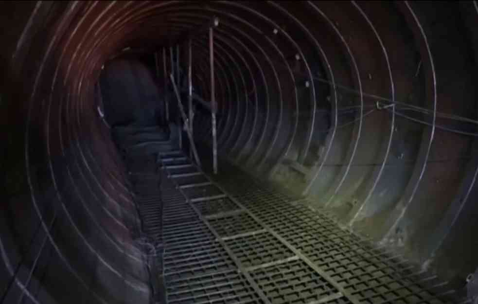OTKRIVEN NAJVEĆI TAJNI TUNEL U GAZI: Toliko je širok da kroz njega može da se prođe kolima! (VIDEO, FOTO)