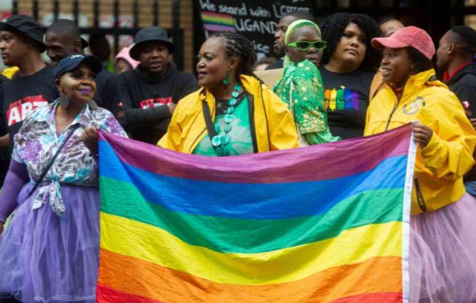 ISELJAVANJE,  PRETNJE I SUICIDALNE MISLI: Mučan život LGBT pripadnika u Ugandi