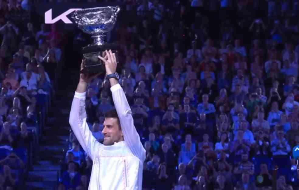 KAKVI JADNICI! Eurosport i Australijanci nisu stavili Novaka Đokovića na promotivnoj fotografiji za Australijan open! A OSVAJAO GA JE 10 PUTA!
