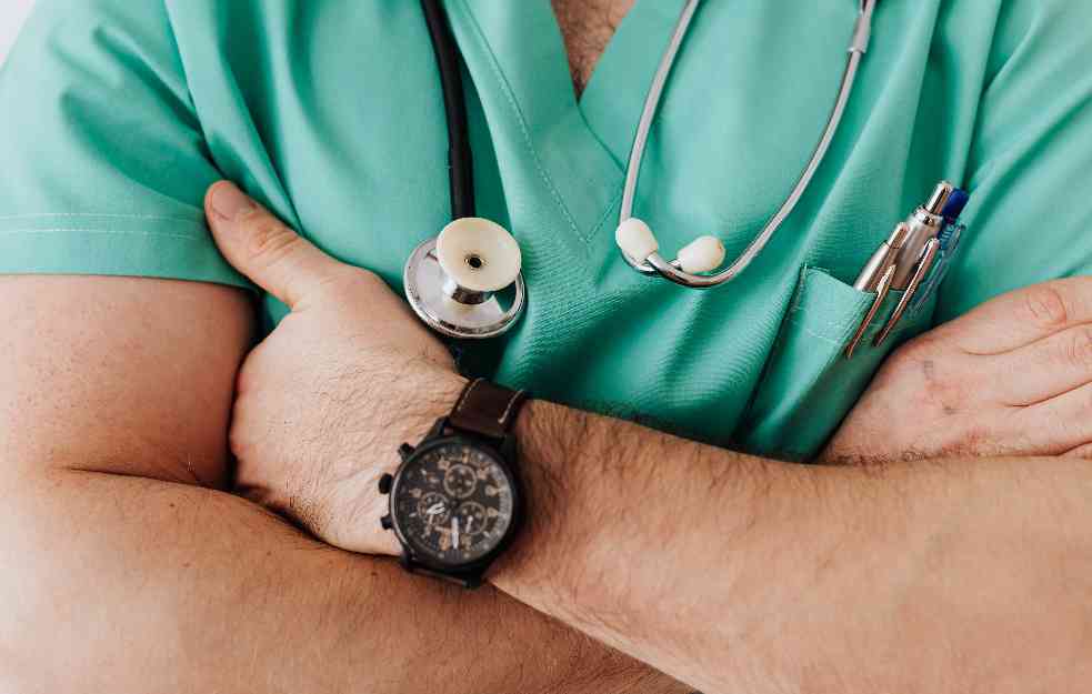 SRAMOTA: Osiguravajuća kompanija u Italiji ne želi da plati odštetu porodicama 382 doktora