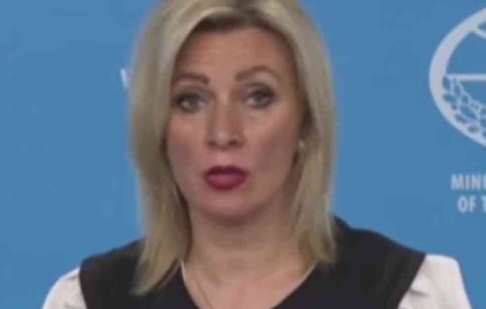 ZAHAROVA SE SPRDA S AMERIKOM: Srećna Nova godina i novi javni dug