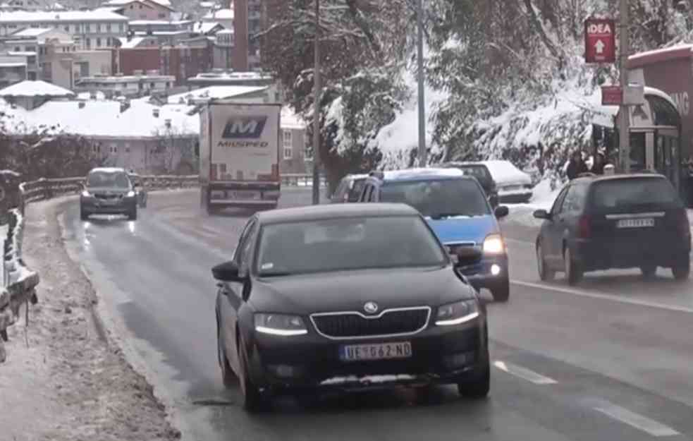 ZABELELO SE KOD KURŠUMLIJE: Prvi sneg u Srbiji