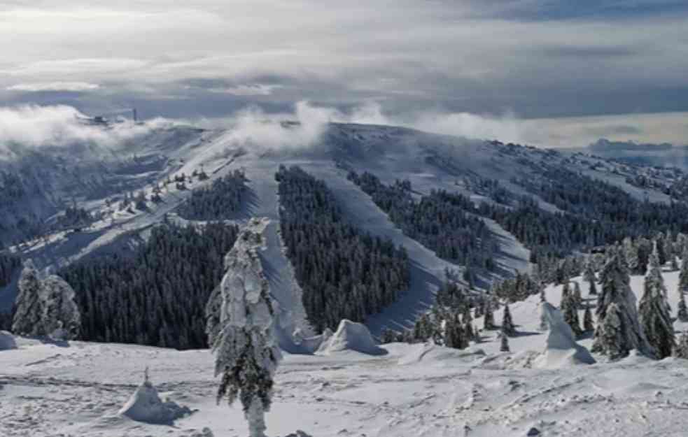 NA PLANINAMA GUŽVA OD TURISTA: Kopaonik najluksuznija zimska destinacija u Srbiji