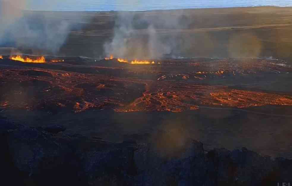 JEZIVE SCENE SA ISLANDA:  Lava teče iz vulkana, počinje hitna evakuacija (VIDEO)