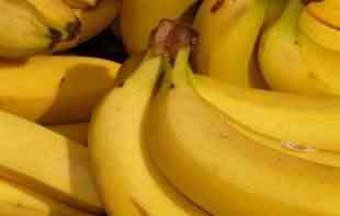 TAČKICE NA KORI JE ODAJU: Da li je bolje pojesti zreliju ili manje zrelu bananu?