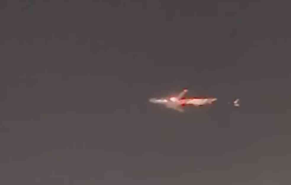 Avion se zpalio u letu: Planuo posle poletanja (VIDEO)