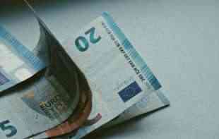 Otkrivamo koliko iznosi srednji kurs dinara prema evru za danas