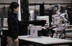 Novi humanoidni roboti u BMW fabrici: Kuvanje kafe, učenje novih zadataka i samokorekcija