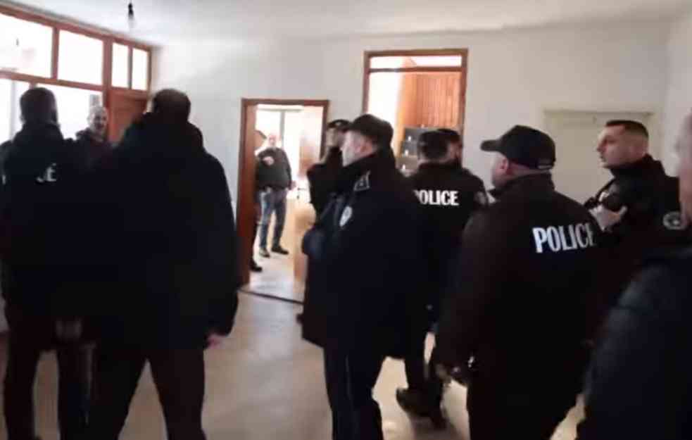 I GORANCI NA METI ALBANACA! Svečlja: Zatvorili smo četiri paralelne opštine u Dragašu (VIDEO)