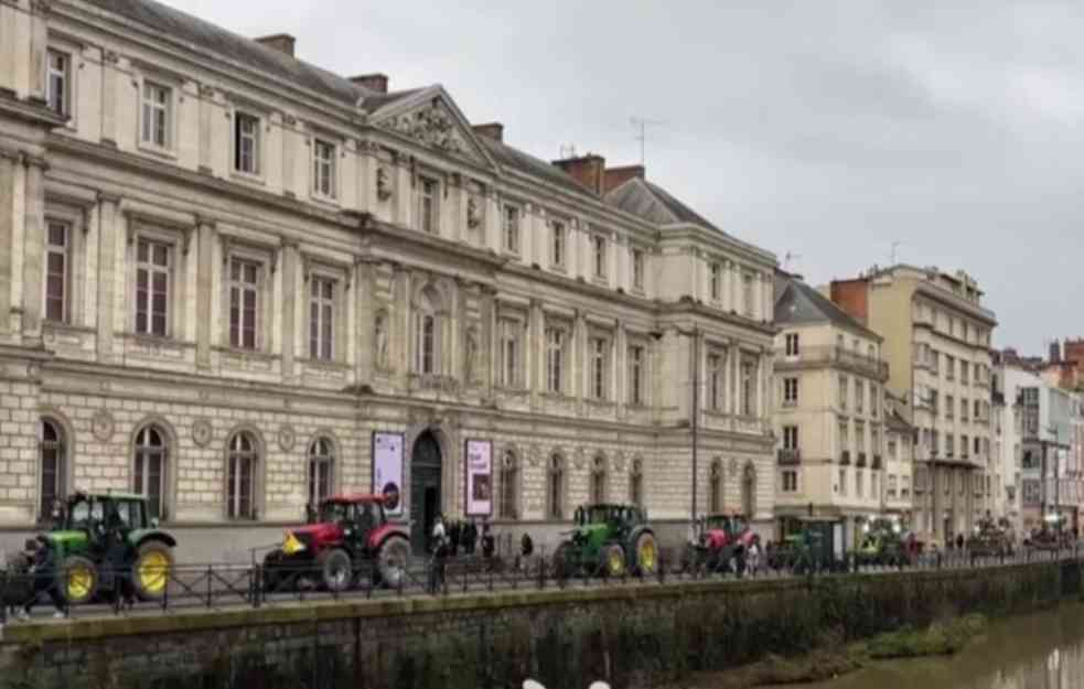 Pronađena bomba u Parizu iz Drugog svetskog rata: Vozovi ne idu