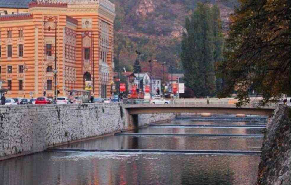 Divljački napad na učenike iz Novog Sada u Sarajevu: Tukli ih metalnim šipkama, završili na ušivanju
