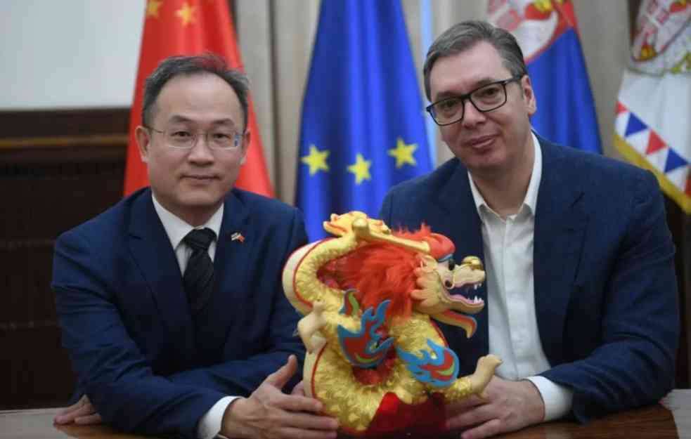Ambasador Kine: Srbija je napredovala sa Vučićem na čelu
