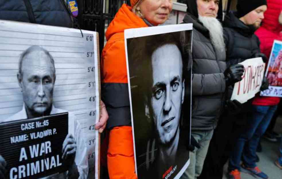 Veliki broj hapšenja u Rusiji na skupovima u znak sećanja na Navaljnog 