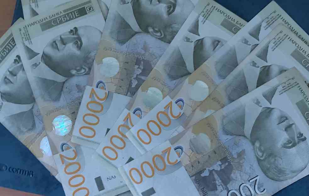 Isplata junskih penzija: Evo ko je prvi na spisku