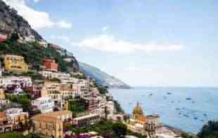 Positano - Kosmopolitski <span style='color:red;'><b>dragulj</b></span> Italije