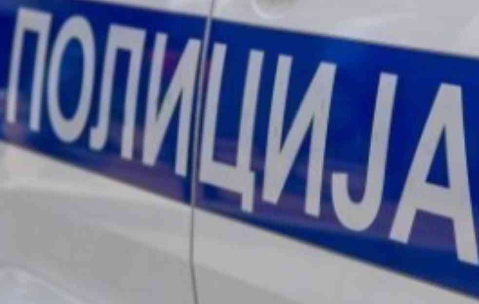 TEŠKA NOĆ U BEOGRADU: Izboden muškarac, sav u ranama ušao u policijsku stanicu u Surčinu