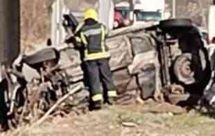 POZNATO STANJE DEVOJKE (24) KOJA JE PREŽIVELA STRAVIČAN <span style='color:red;'><b>UDES</b></span> KOD NIŠA: Majka joj poginula na licu mesta, sestra preminula u bolnici (FOTO)