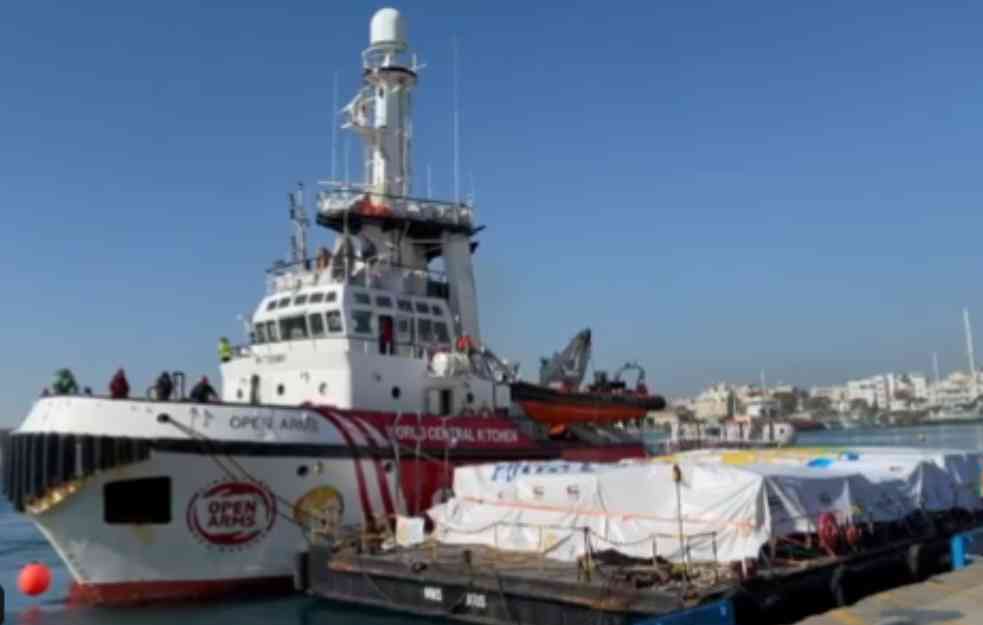 STIŽE POMOĆ ZA GAZU: Isplovio brod sa 200 tona hrane 