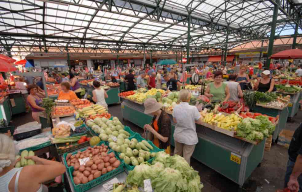 Buvljak i pijaca cveća rade redovno tokom prvomajskih praznika
