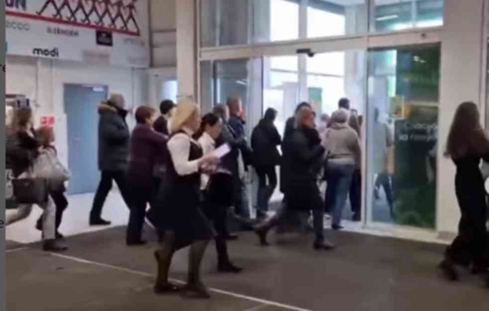 DRAMA U RUSIJI: Muškarac javio da je podmetnuo eksploziv u tržnom centru u Sankt Peterburgu! (VIDEO)