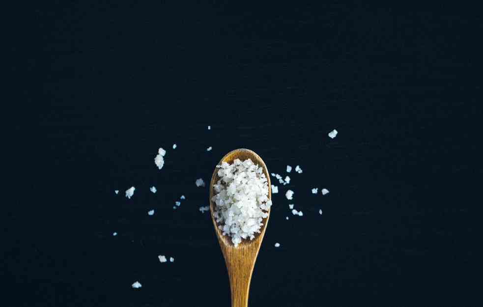 Oprez u kuhinji: Ove popularne namirnice sadrže više soli nego što mislite