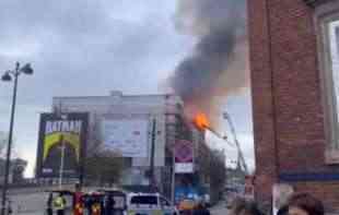 Užasan požar u Kopenhagenu: Ljudi u panici bežali i vrištali (VIDEO)