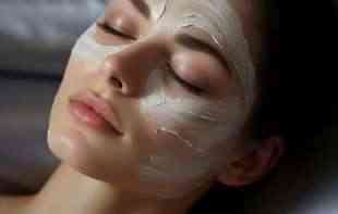 Napravite kod kuće prirodnu masku za čistu i hidriranu kožu