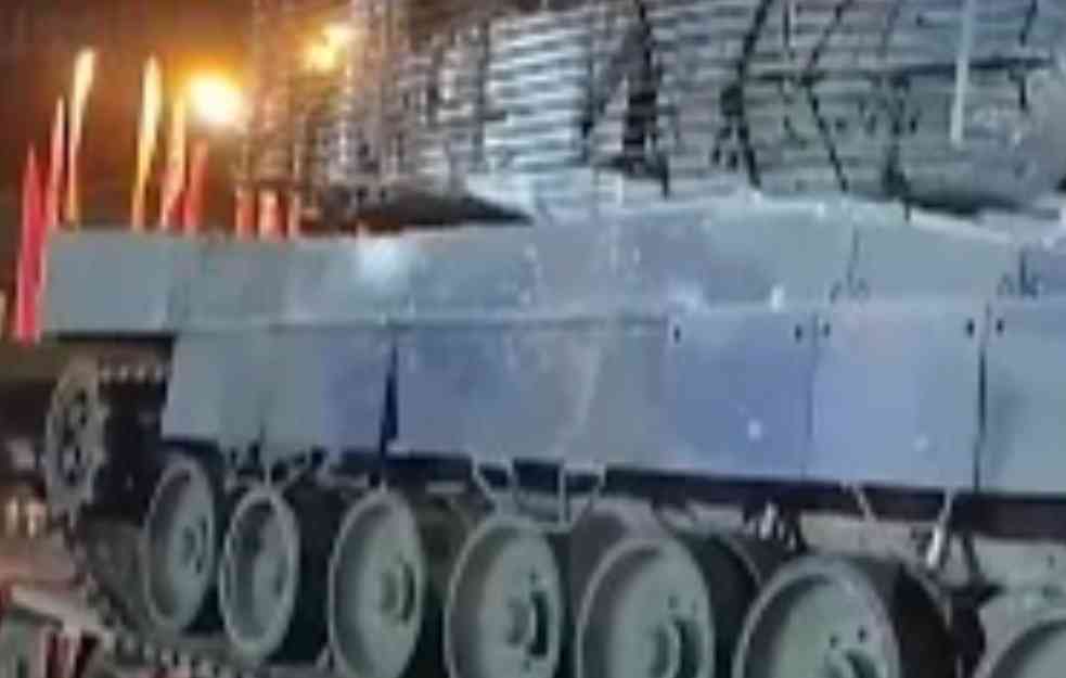 RUSI PONIŽAVAJU ZAPAD: Izložba zaplenjene vojne opreme u Moskvi (VIDEO, FOTO)