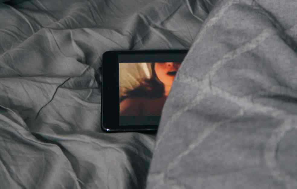 Nauka otkriva kako pornografija utiče na vaš mozak