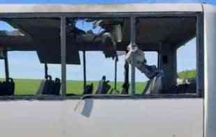 MASAKR! UKRAJINSKI DRONOVI RAZNELI AUTOBUS U BELGORODSKOJ OBLASTI: Poginulo šest civila, povređeno 33! Među ranjenima i deca! (FOTO)