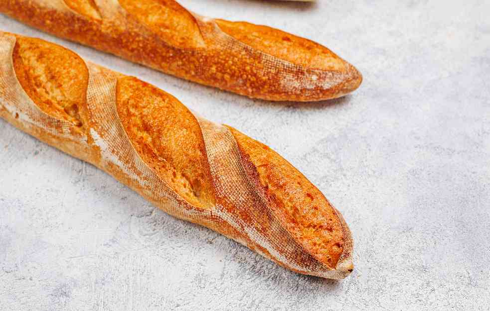 Srušen rekord Italijana: Francuski pekari napravili najveći baget na svetu